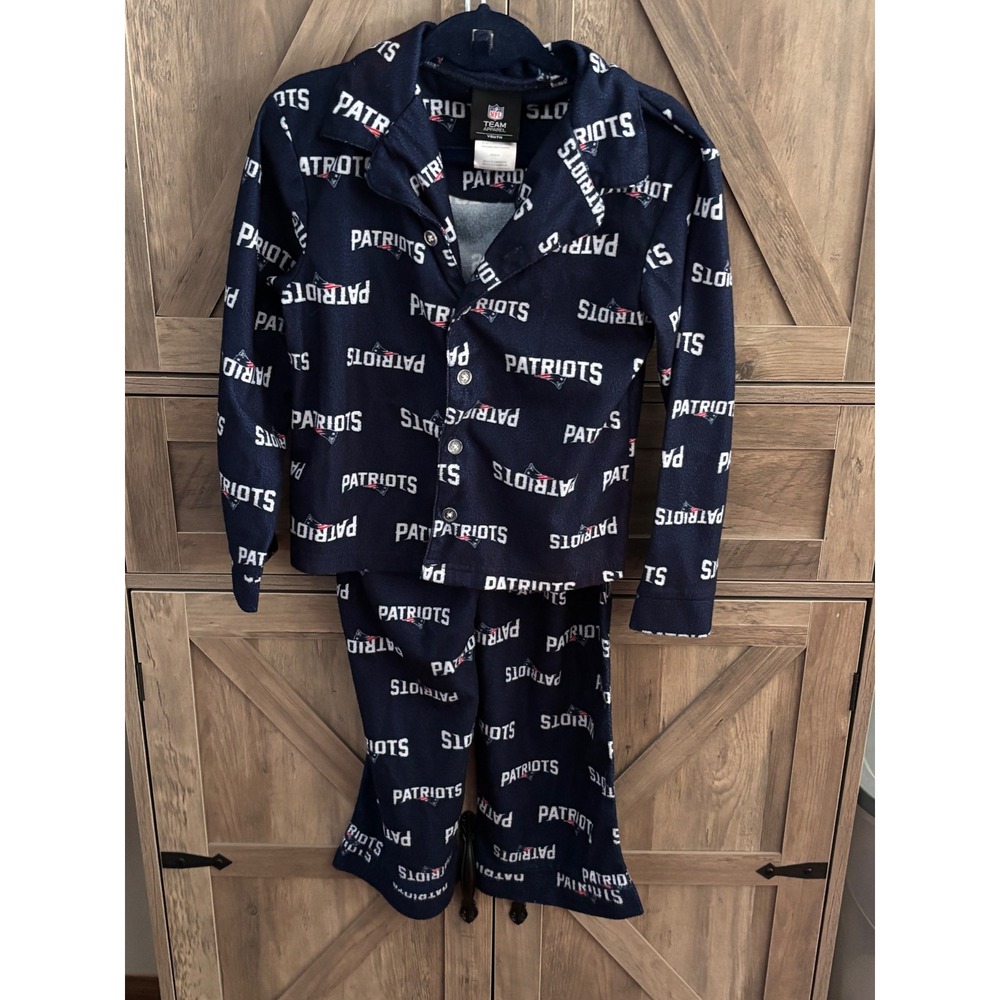 NFL Team Apparel Kids New England Patriots Fleece Pajama Set Navy Blue Size 6/7